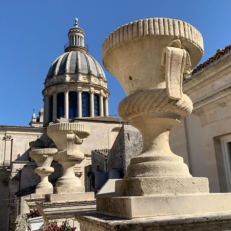 Neropece Hotel Ragusa Exterior photo