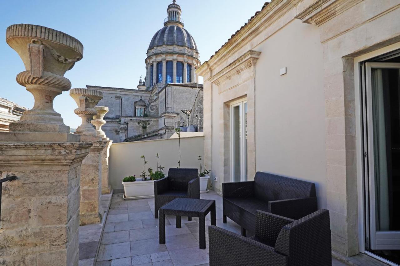 Neropece Hotel Ragusa Exterior photo