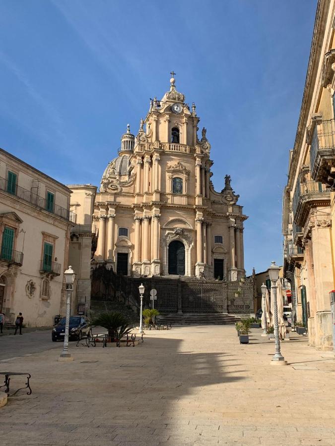 Neropece Hotel Ragusa Exterior photo